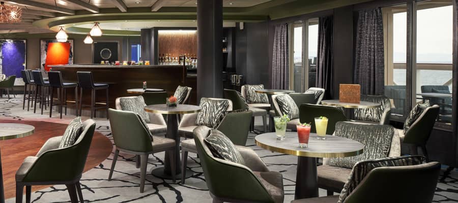 Norwegian Cruise Line Sugarcane mojito bar
