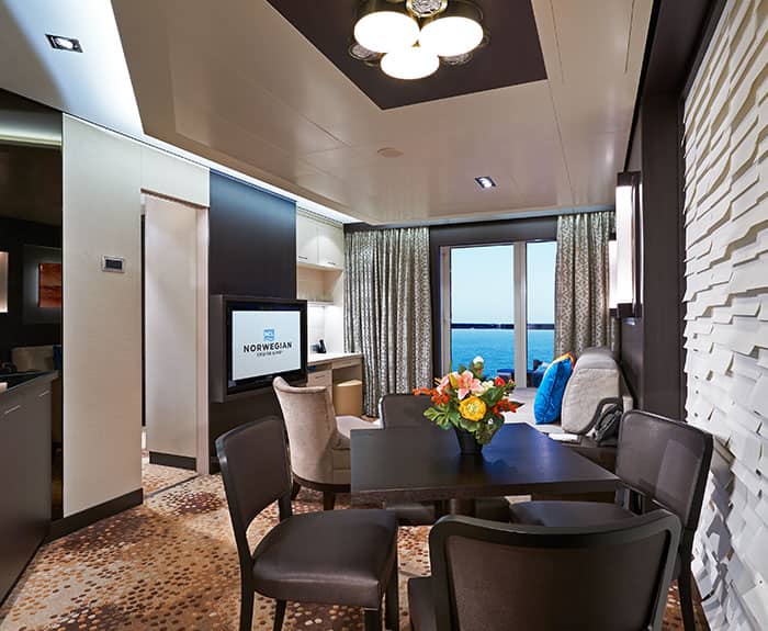 The Haven's 2-Bedroom Family Villa with Balcony on Norwegian Escape